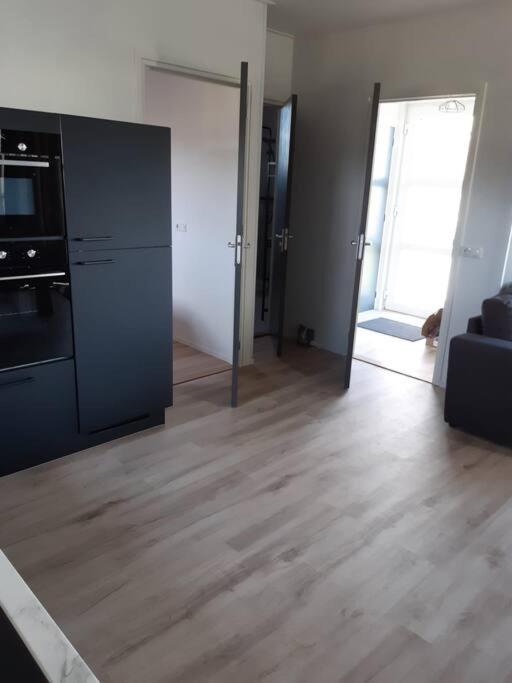 B&B Weidse Blik Ingelum Engelum Bagian luar foto