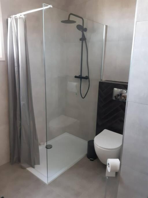 B&B Weidse Blik Ingelum Engelum Bagian luar foto
