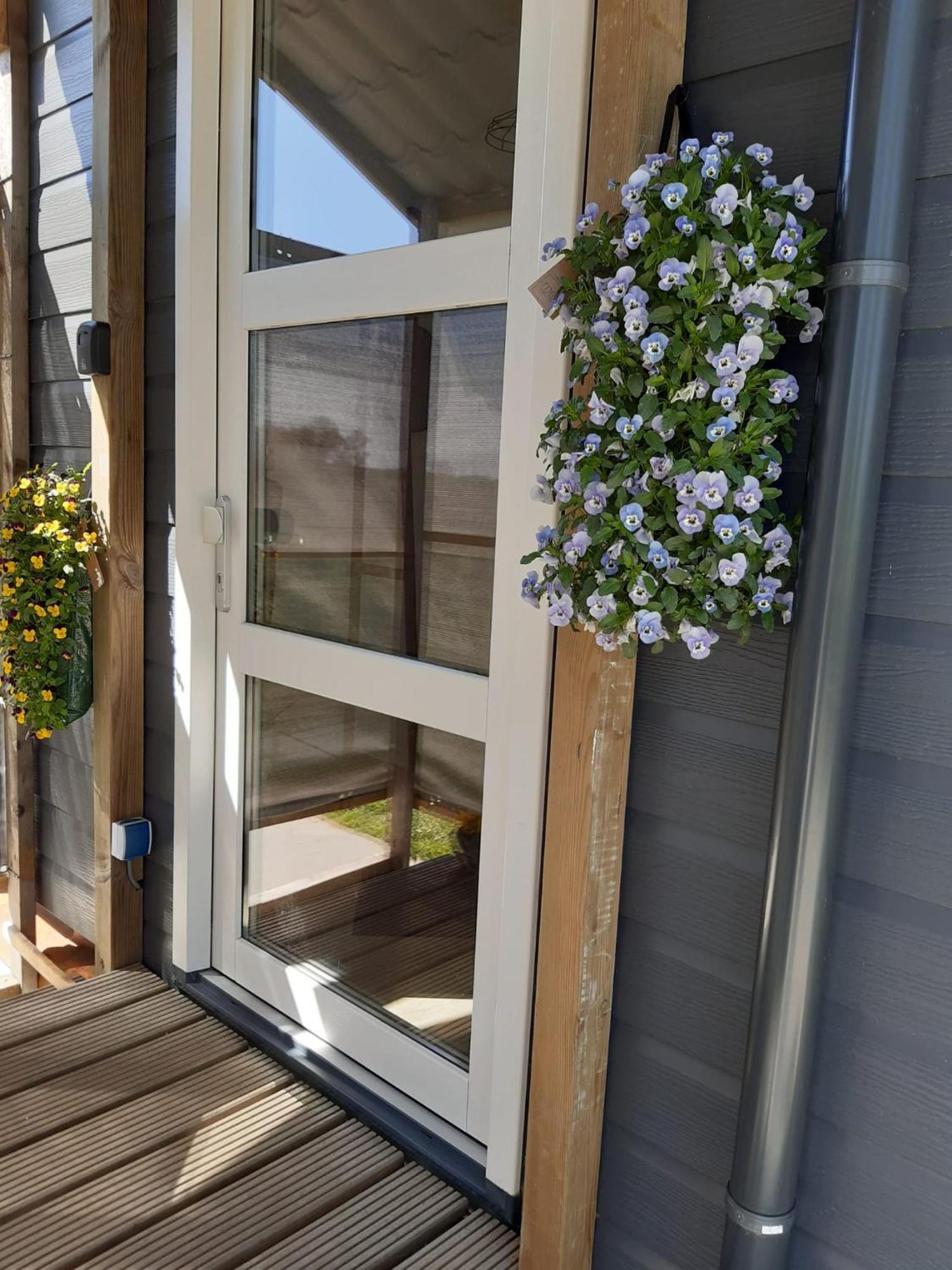 B&B Weidse Blik Ingelum Engelum Bagian luar foto